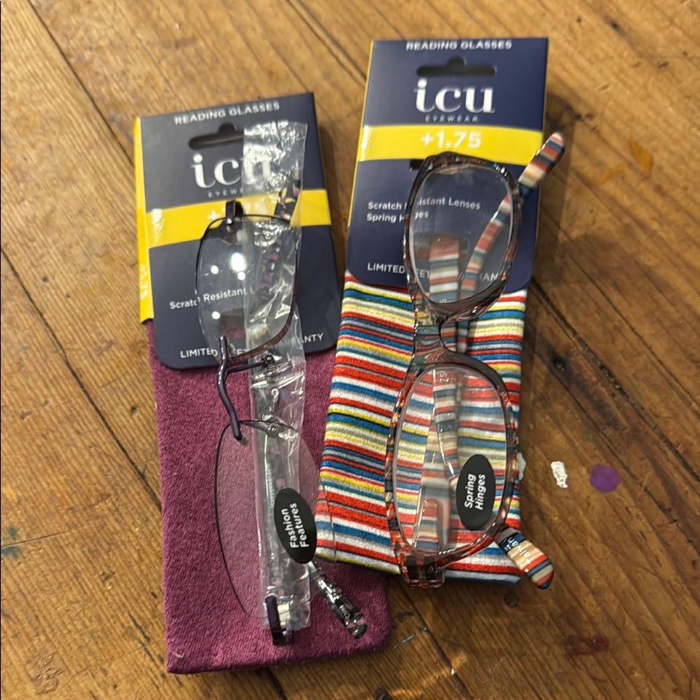 Striped Reading Glasses - Multicolor